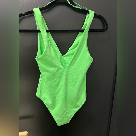 Zara Tops - Vibrant Green Body suit